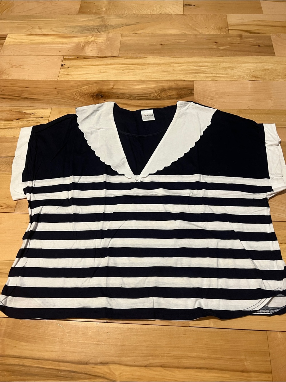 Diane Von Furstenberg Navy and White Striped Short Sleeve Tee